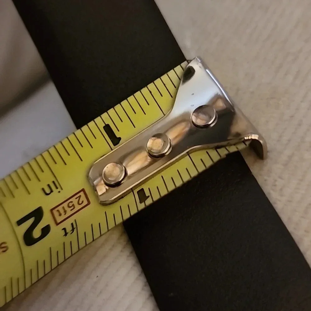 Chicos‎ Snakeskin Expandable Belt.L